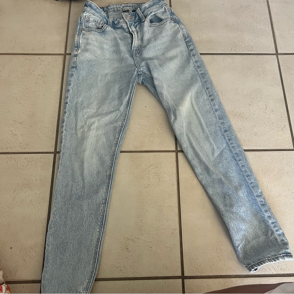 American eagle mom jean Strigid . Size 000